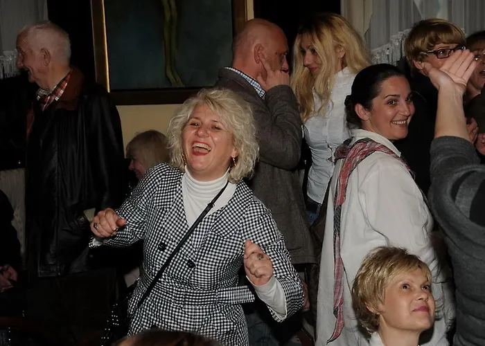 Bellevue 3* Σπλιτ