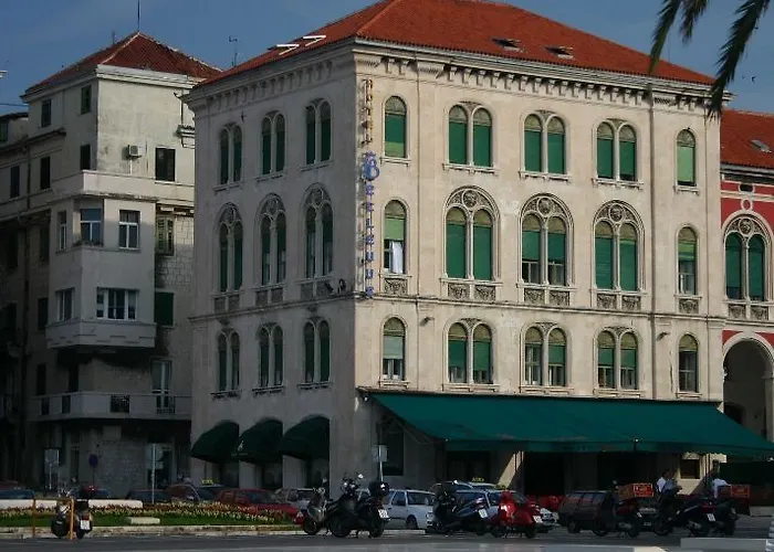 Bellevue 3* Σπλιτ