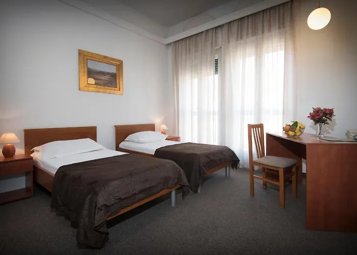 Bellevue 3* Σπλιτ