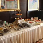Bellevue Отель
