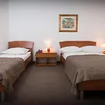 Bellevue 3* Сплит