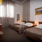 Bellevue 3* Сплит