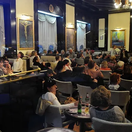 Ξενοδοχείο Bellevue 3*