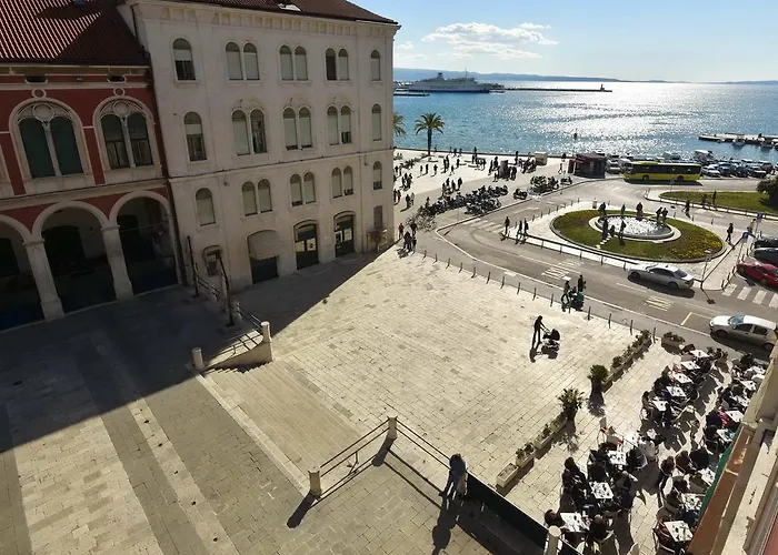 Bellevue スプリト